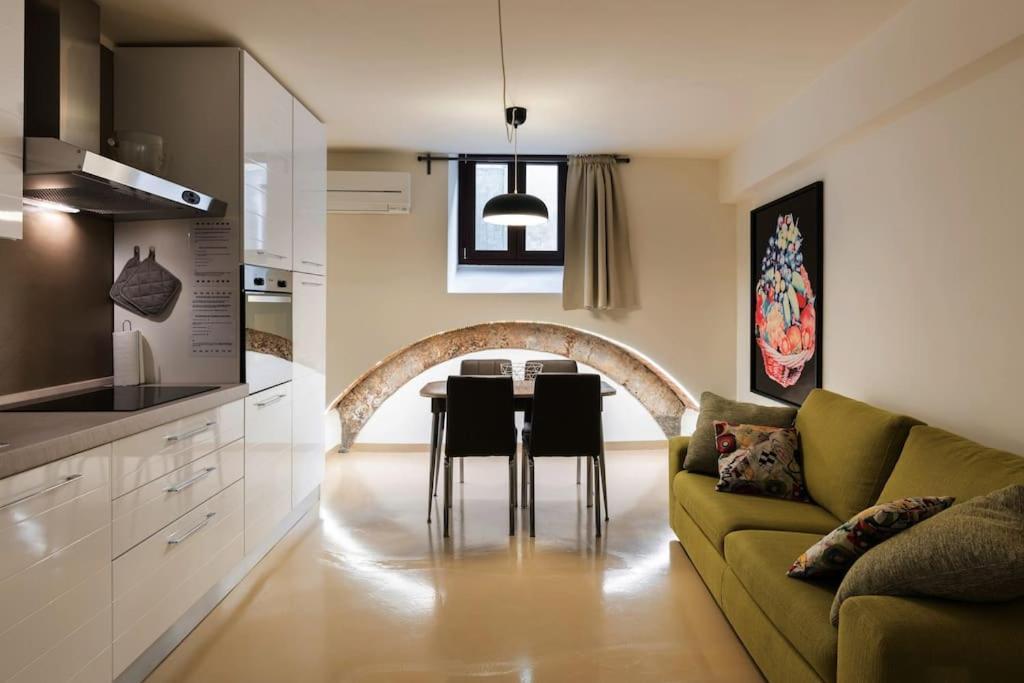 Appartement Arch Duomo - *